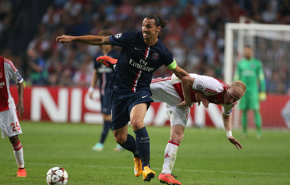 费耶诺德主场保持五连胜，阿贾克斯近三次交锋占据优势